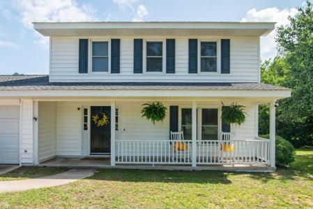 66 Johnstone Ln.