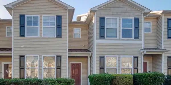 113 Olde Town Way