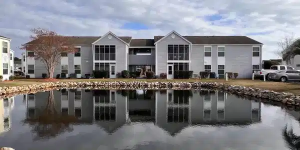 2258 Huntingdon Dr.