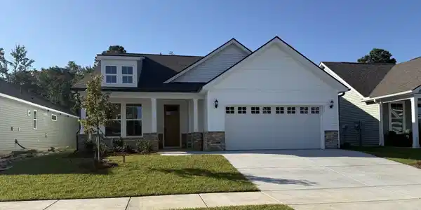 617 Palm Bay Dr.