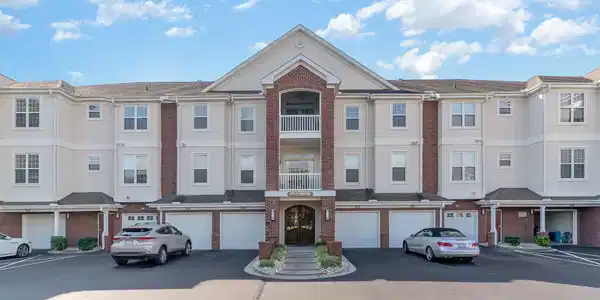 2241 Waterview Dr.