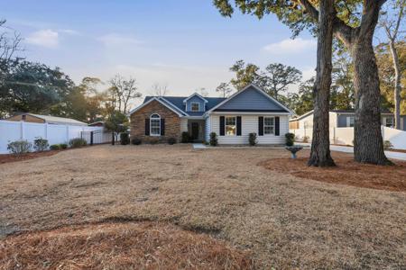 4576 Sandy Ln.