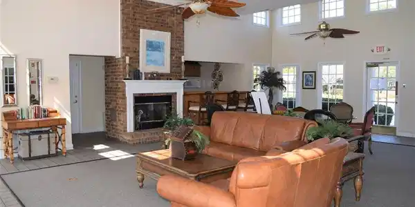 Image 4 Image 4
