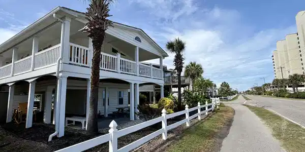 1914 Lark Dr.