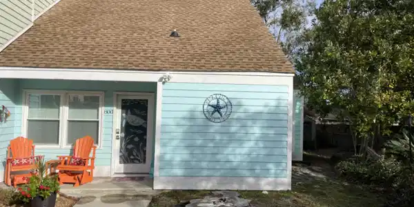 800 Myrtle Ct.