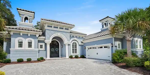 1823 Serena Dr.