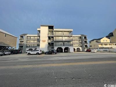 200 N Waccamaw Dr.