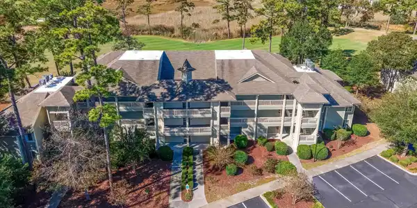 1551 Spinnaker Dr.