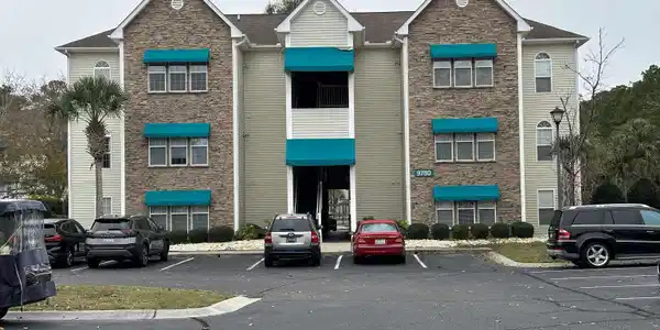 9780-06 Leyland Dr.