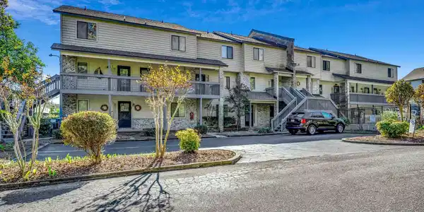 816 9th Ave. S