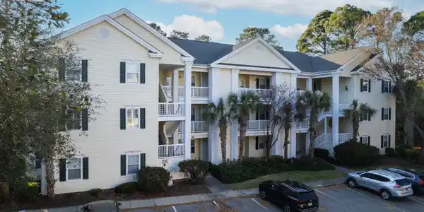 601 Hillside Dr.