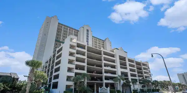 102 N Ocean Blvd.