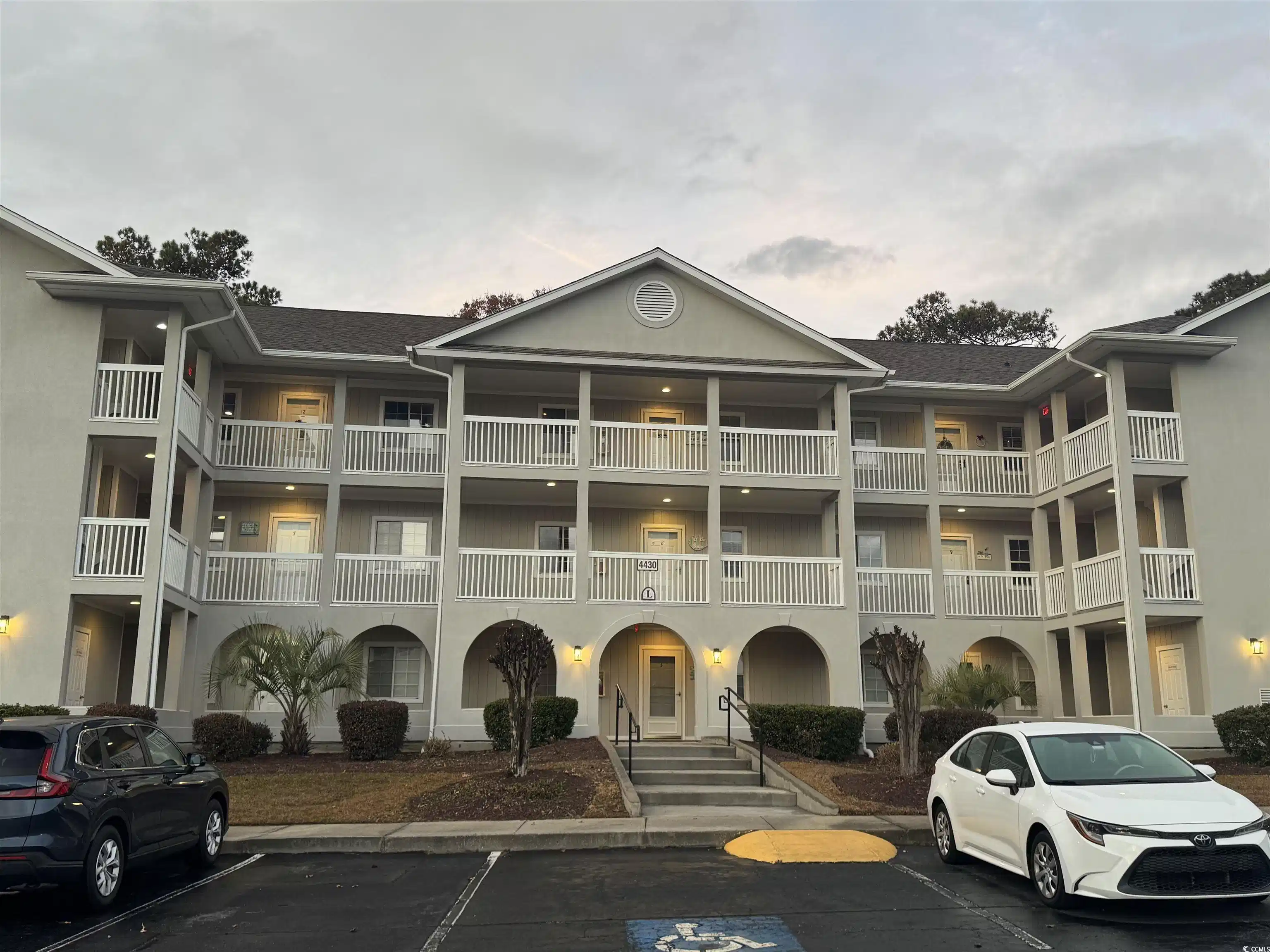 Image 1 Image 1