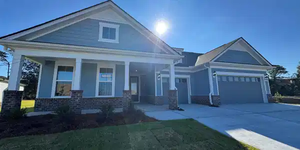 1569 Crested Iris Way