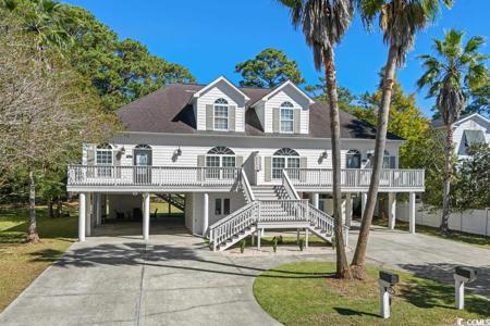 598 Coquina Ave.