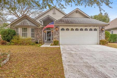 3103 Robyn Ct.