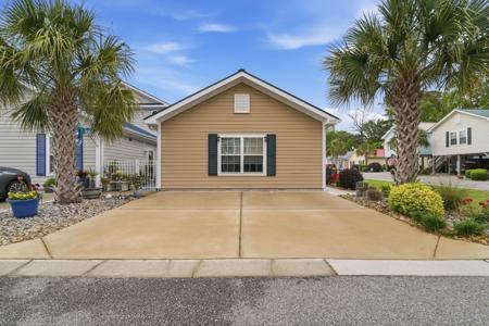 4352 Grande Harbour Blvd.