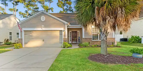 128 Carolina Oaks Dr.