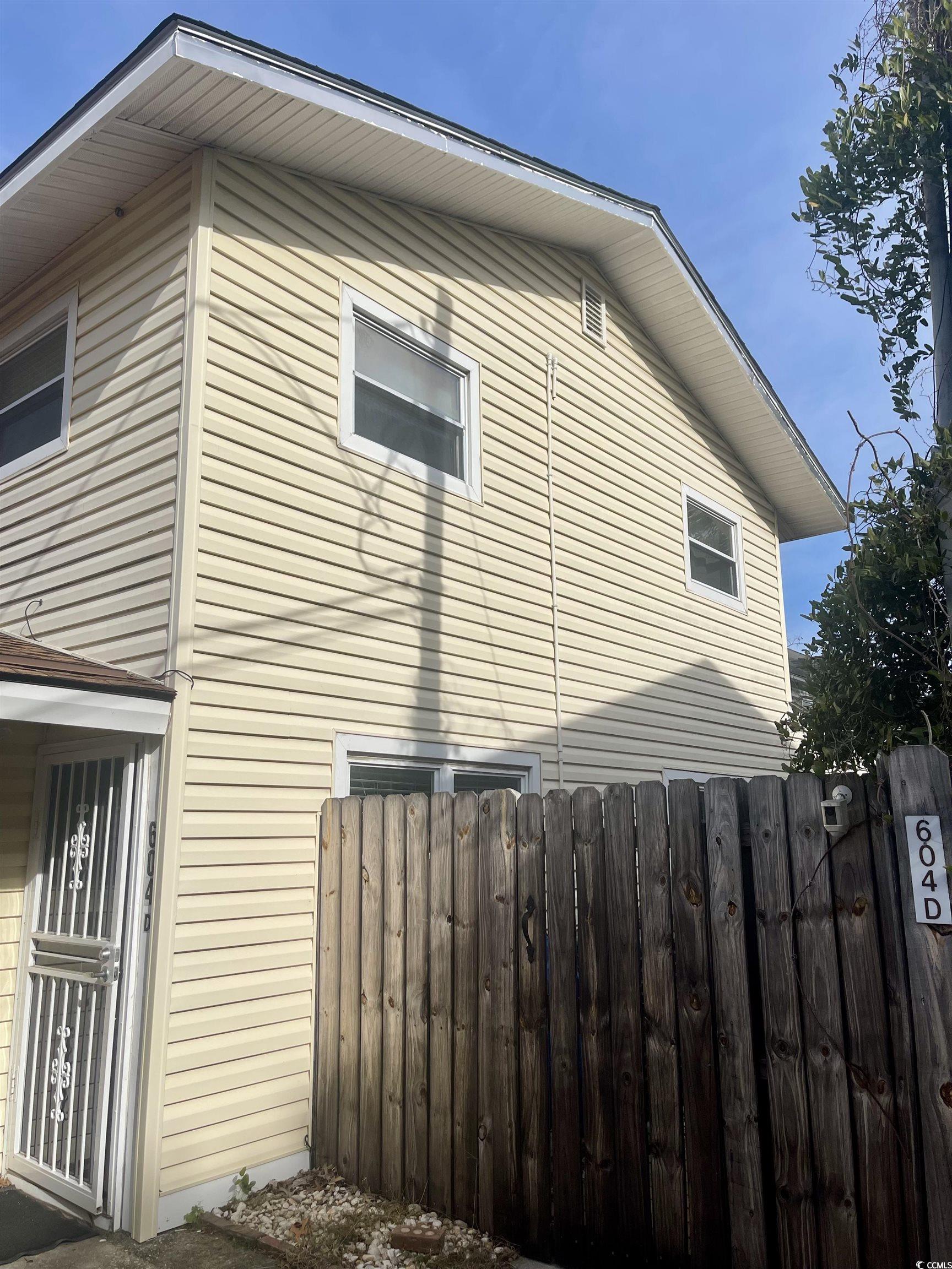 Image 1: View of property exterior