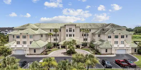 2180 Waterview Dr.