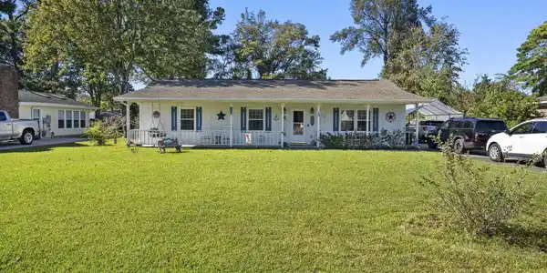 110 Caropine Dr.