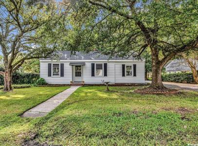 1917 Oak St.
