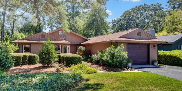 1014 Cedarwood Circle