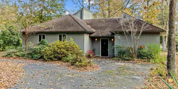 874 Old Bridge Rd.