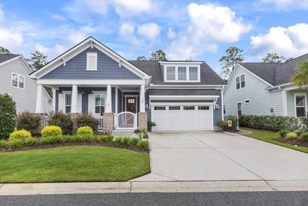 125 Black Water Dr.