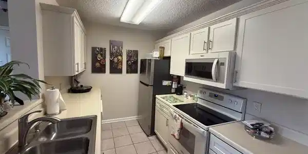 Image 3 Image 3