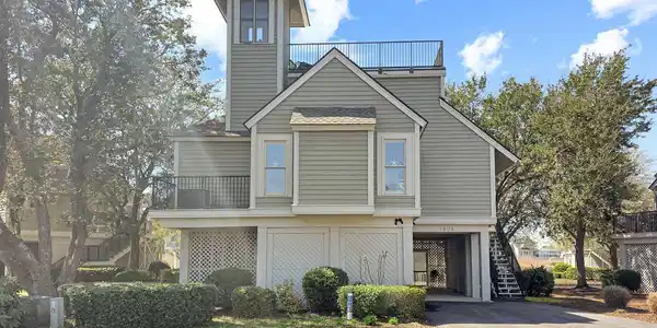 1608 Harbor Dr.