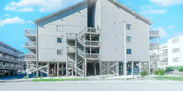 9621 Shore Dr.