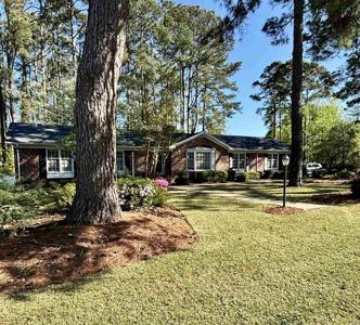 116 Green Lake Dr.