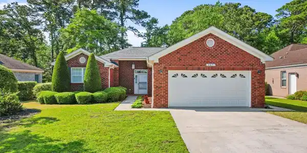 1447 Fox Hollow Way