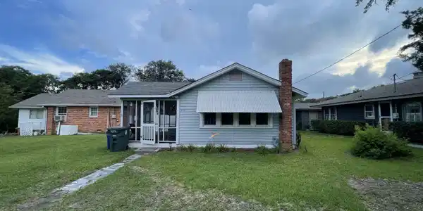 403 20th Ave. S
