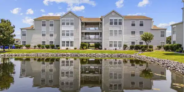 2265 Huntingdon Dr.