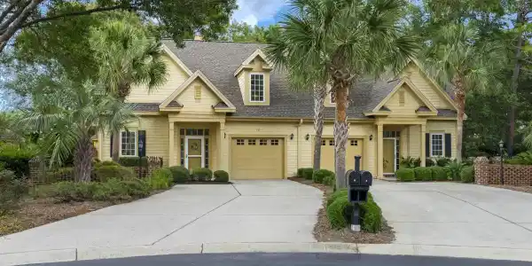 12 Courtyard Circle