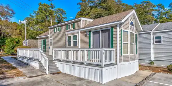 5400 Little River Neck Rd.