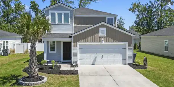 148 S Reindeer Rd.