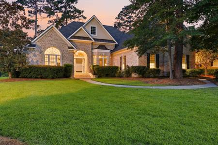 25 Stonington Dr.