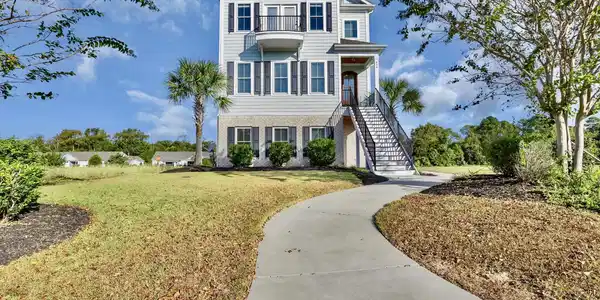 438 Saint Julian Ln.
