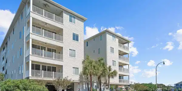 4604 Ocean Blvd. S