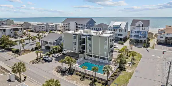 4901 N Ocean Blvd.