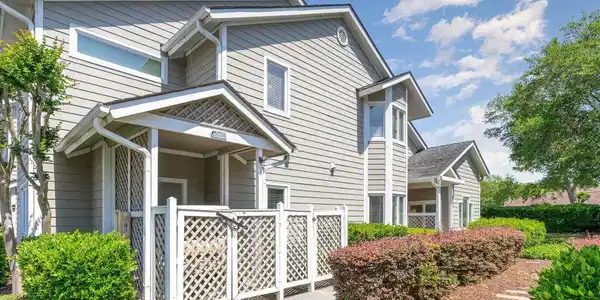 435 Ocean Creek Dr.