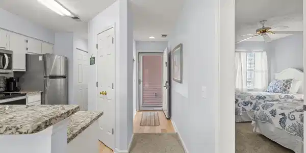 Image 4 Image 4