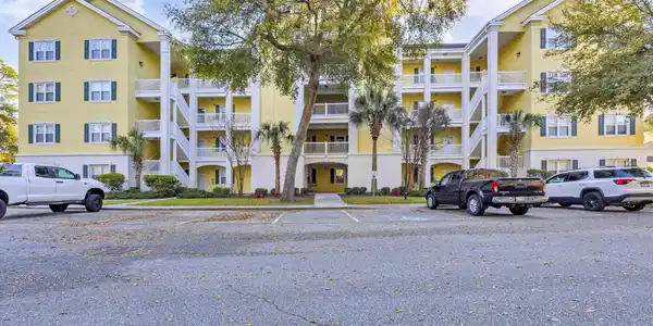601 N Hillside Dr.