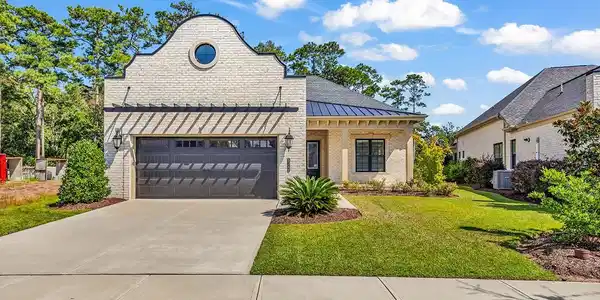 8346 Cape Dutch Loop