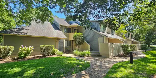 206 Westleton Dr.