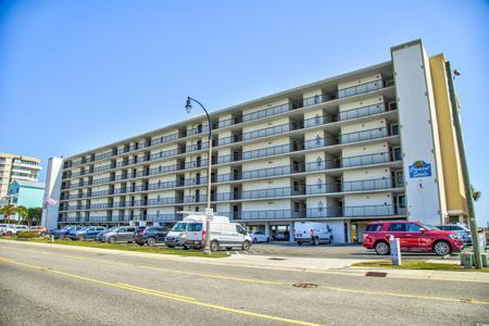 2101 S Ocean Blvd. S