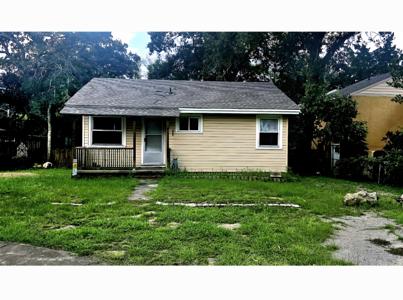 206 Maple Ave.